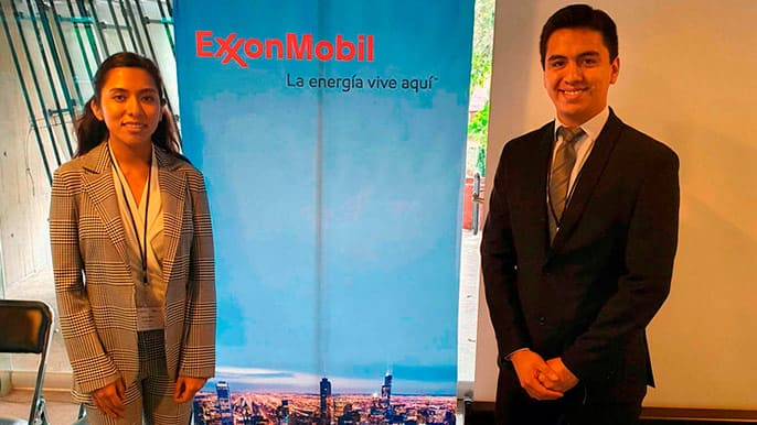 Alumnos Galardonados con la Beca ExxonMovil Para la Investigación
